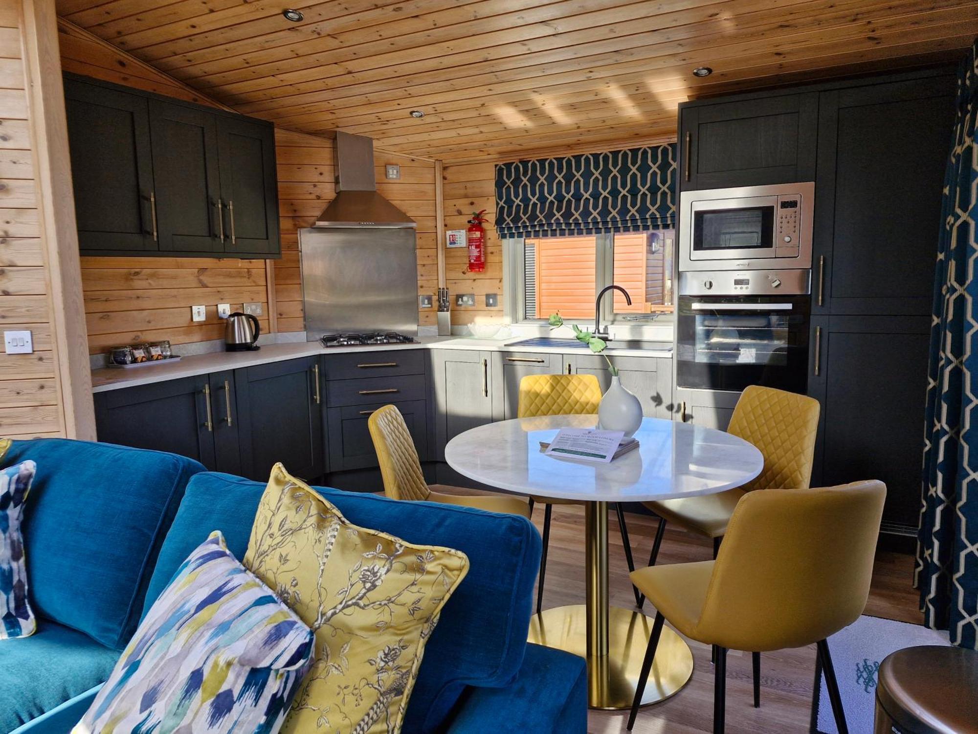 Lomond Woods Holiday Park Balloch Værelse billede
